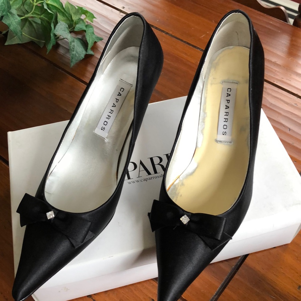 Evening dress shoes in blk satin
